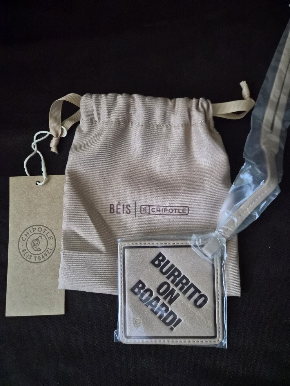 BEIS Beige 'Burrito On Board!' Luggage Tag with Drawstring Pouch
